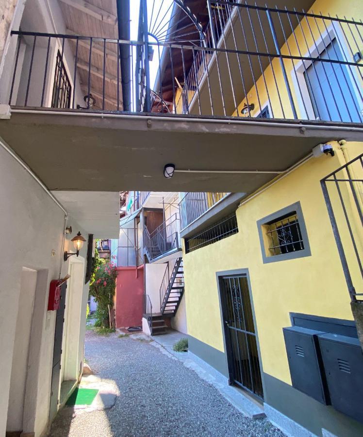 Nicolaus Apartment Sesto Calende Exterior foto
